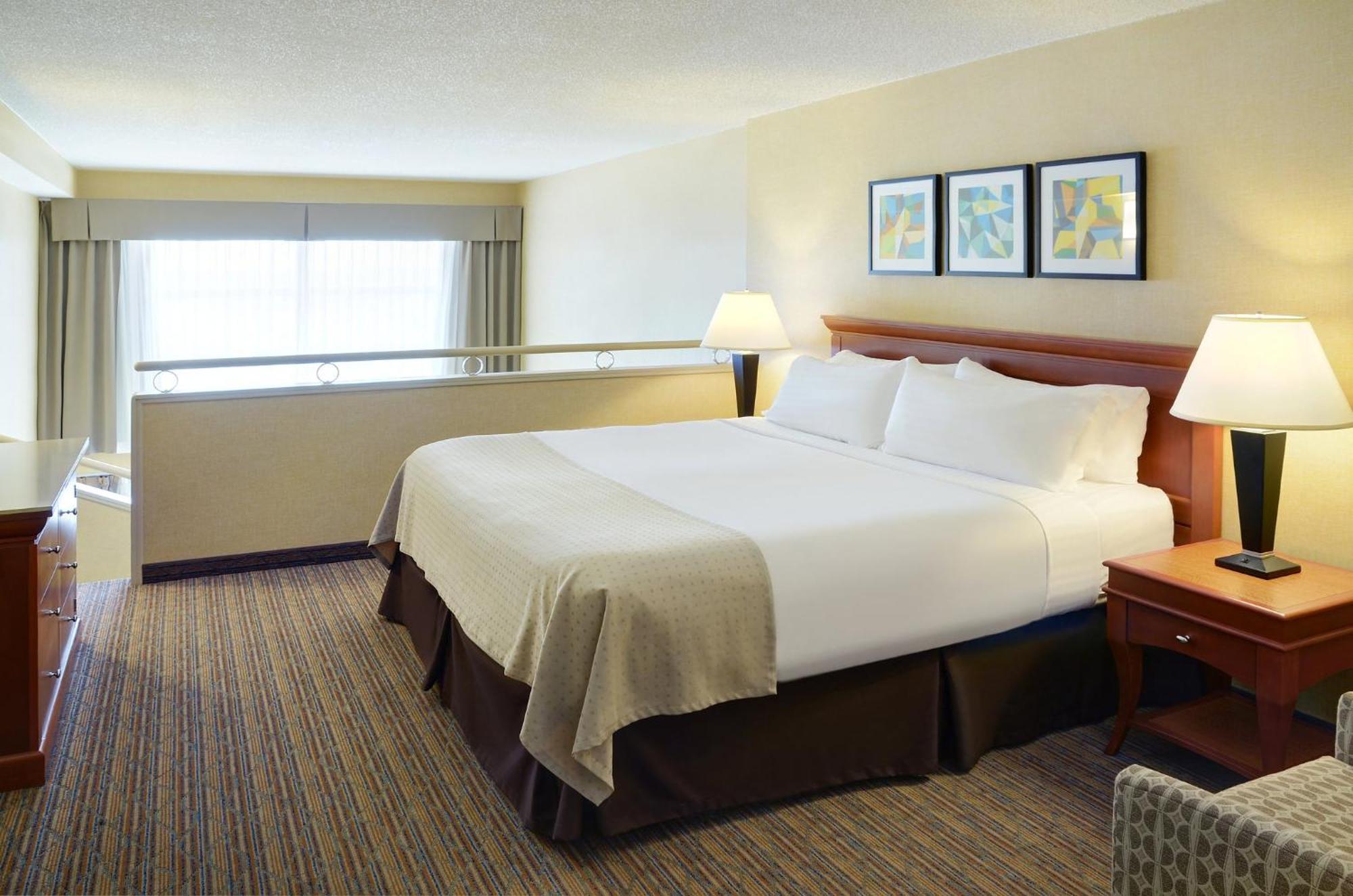 Holiday Inn Hotel & Suites London By Ihg Kültér fotó