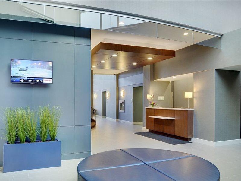 Holiday Inn Hotel & Suites London By Ihg Kültér fotó
