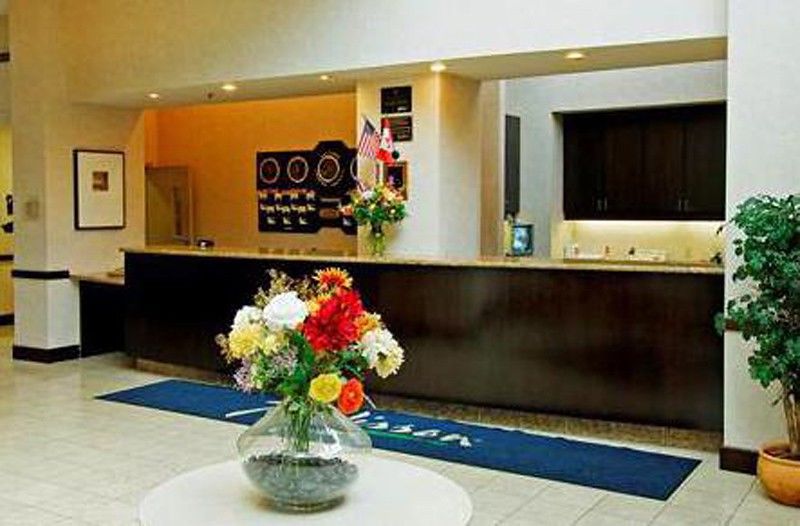Holiday Inn Hotel & Suites London By Ihg Kültér fotó