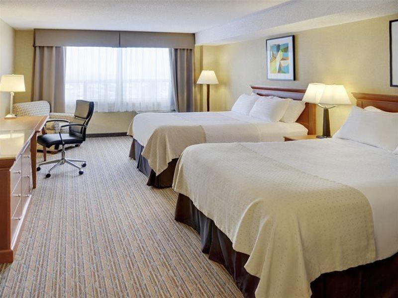 Holiday Inn Hotel & Suites London By Ihg Kültér fotó